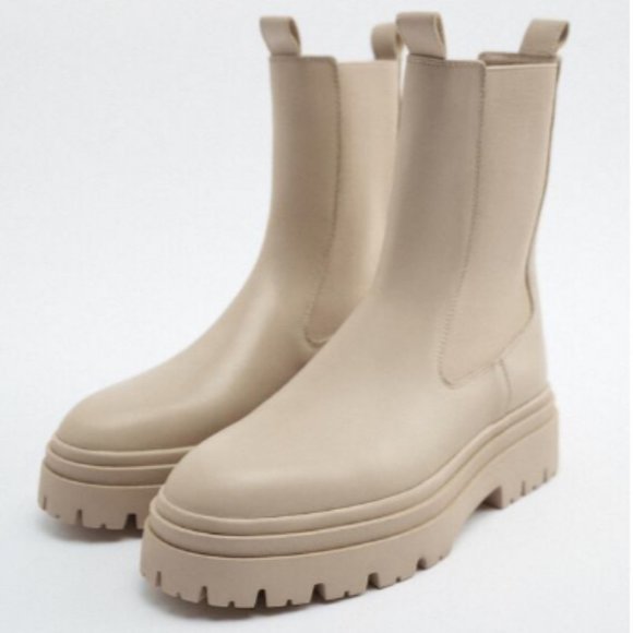 NWT Zara Ecru Tan Beige Leather Lug Sole Chelsea Boots Booties 10/40 - Picture 9 of 9